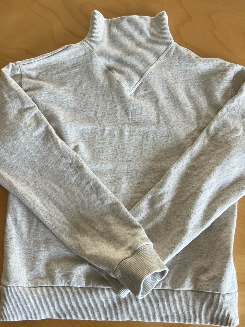 BASERANGE sweatshirt size S